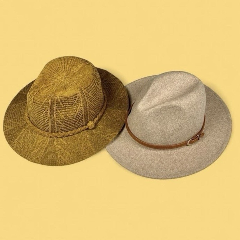 Alter'd State Women's Fedora Hats Lot Of 2 One Size Beige Yellow Leather Strap‎
